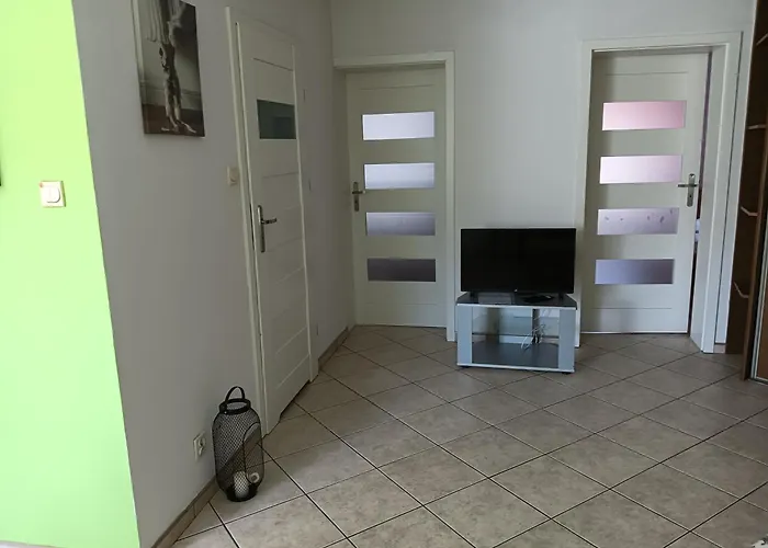 Apartment Wyszynskiego 32m16 *